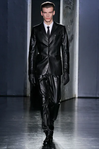 Look 22